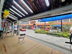 Toa Payoh Central (D12), Shop House #568664251
